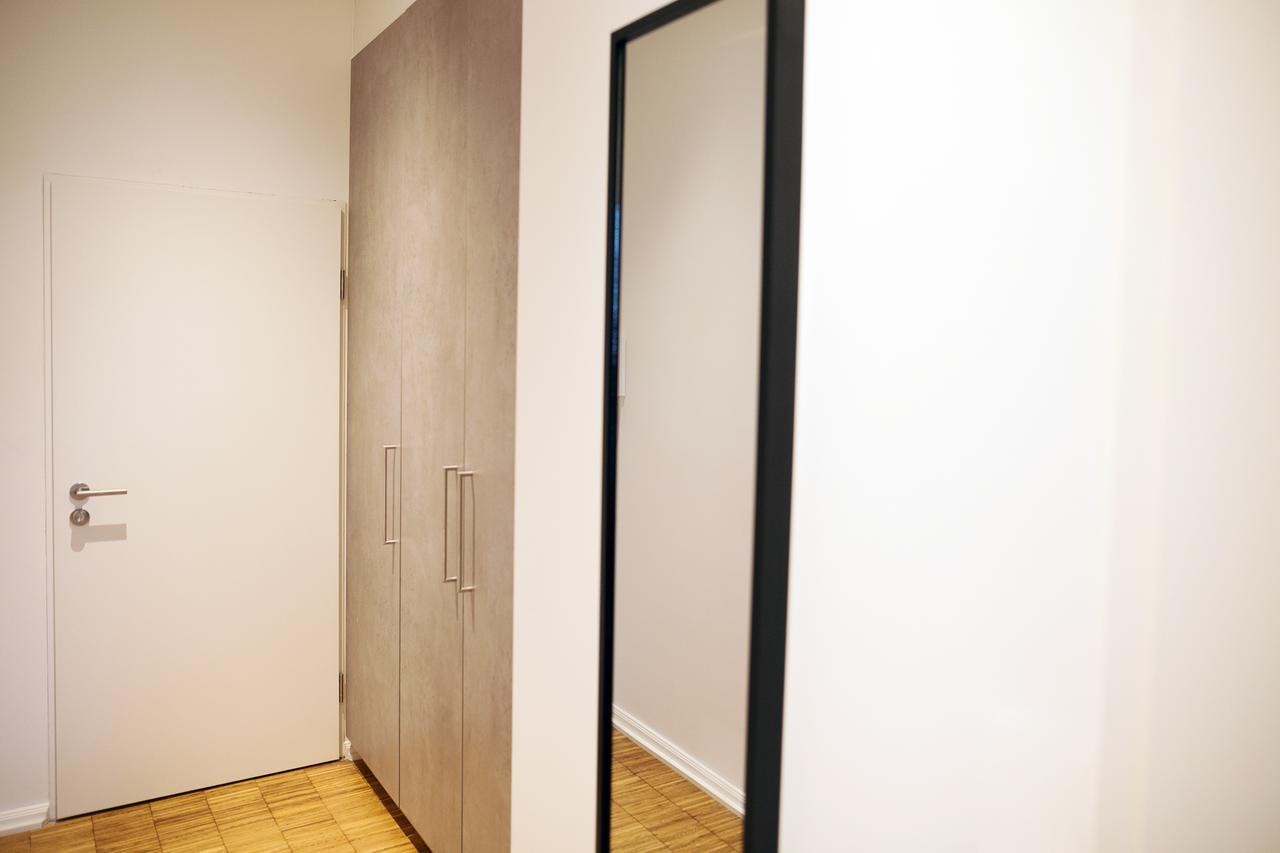 B-Boardinghouse Aparthotel Dusseldorf Ngoại thất bức ảnh