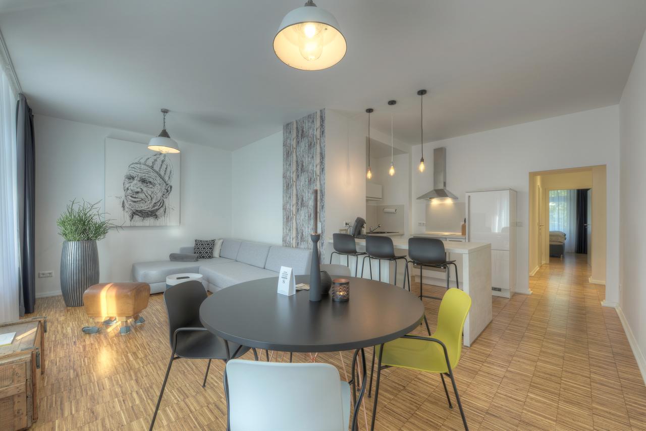 B-Boardinghouse Aparthotel Dusseldorf Ngoại thất bức ảnh