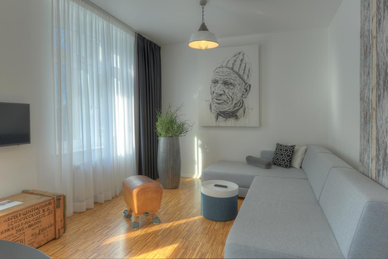 B-Boardinghouse Aparthotel Dusseldorf Ngoại thất bức ảnh