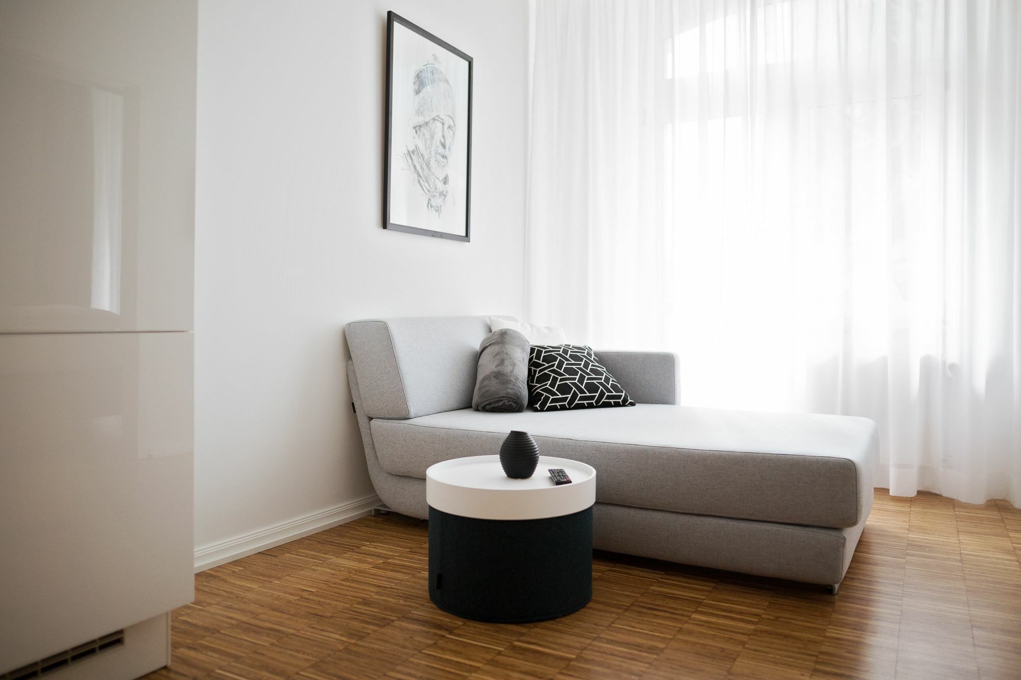 B-Boardinghouse Aparthotel Dusseldorf Ngoại thất bức ảnh