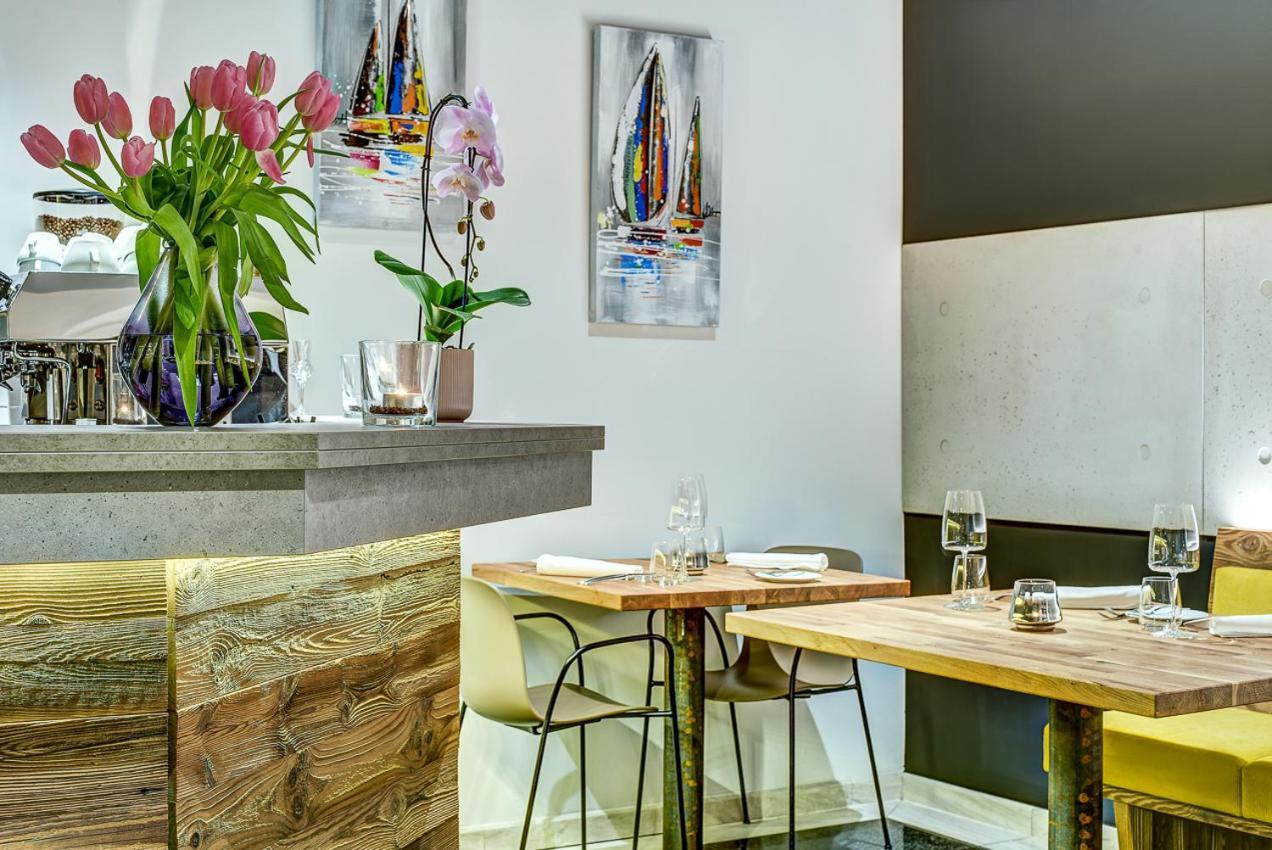 B-Boardinghouse Aparthotel Dusseldorf Ngoại thất bức ảnh